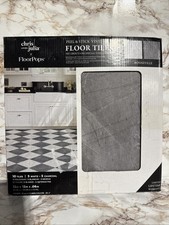 (8 di 10) Chris Loves Julia