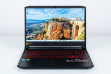 Acer Nitro 5 Gaming Laptop //