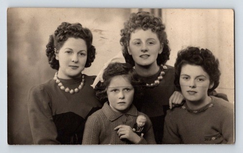 Social history gibson family - gibson,