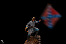 Soldatino giocattolo dipinto