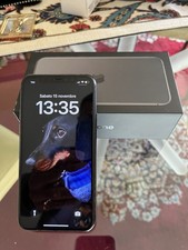 Apple iPhone 11 Pro - 64GB -