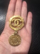 Broche Chanel Vintage 