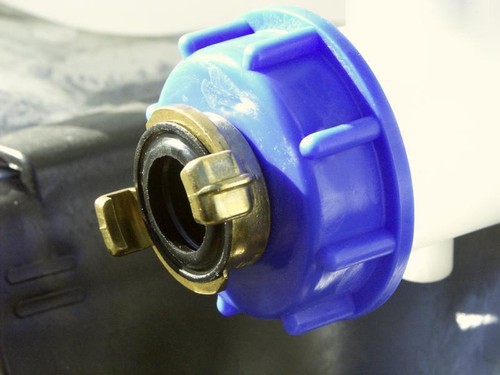 Adattatore ibc con - giunto, ad