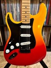 Fender Tequila Sunrise MIM