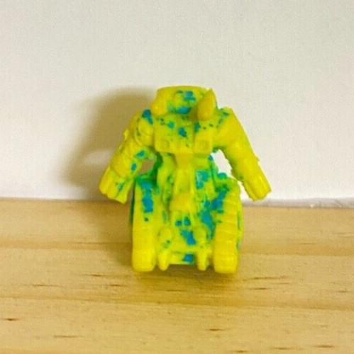 Guntank yellow mobile - guntank,