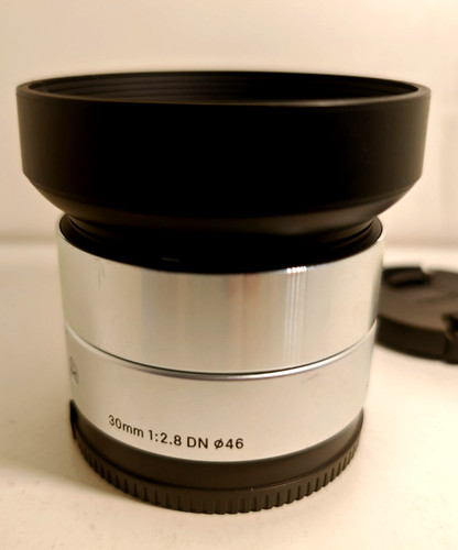 Mint sigma 30mm 8 - sigma,