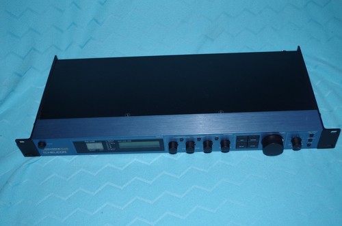 Electronic helicon voice - tc,