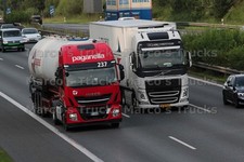 Foto camion Iveco autocisterna