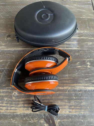 Beats dre monster - by,