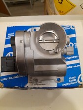 corpo farfallato Renault Clio