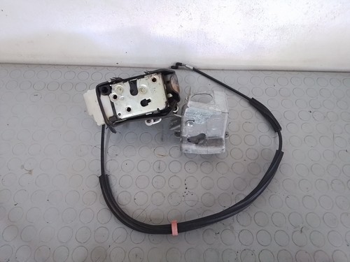 Serratura porta anteriore