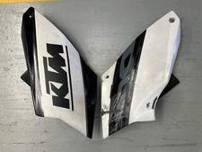 Coppia fianchi laterali Ktm Superduke 990 2006 2009