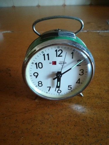Sveglia vintage metallo da - vintage,