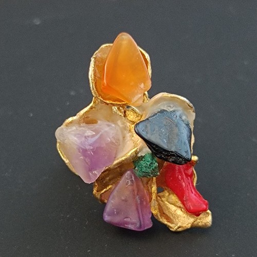 Anello brutalista placcato oro