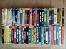 LOTTO 50 FILM IN VIDEOCASSETTA - VHS -  TITOLI VARI 