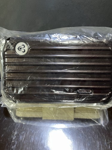 Rimowa thai airways first - rimowa,