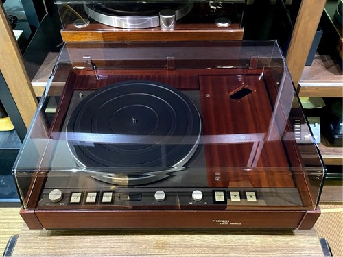 Thorens 127 turntable - td,