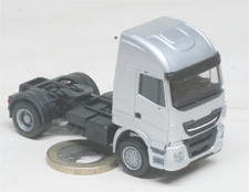 Lutrasaar SZ0501: Trattore