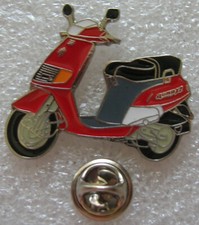 Spilla Piaggio Vespa Quarzo