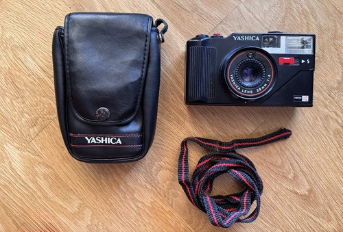 Yashica 35mm film camera - yashica, 3