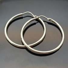 ORECCHINI A CERCHIO IN ORO BIANCO 18 CT 750