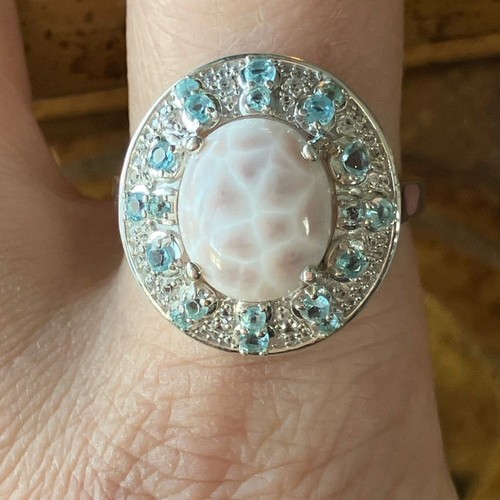 Natrolite blue apatite - blue,