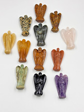 Statue di pietre preziose