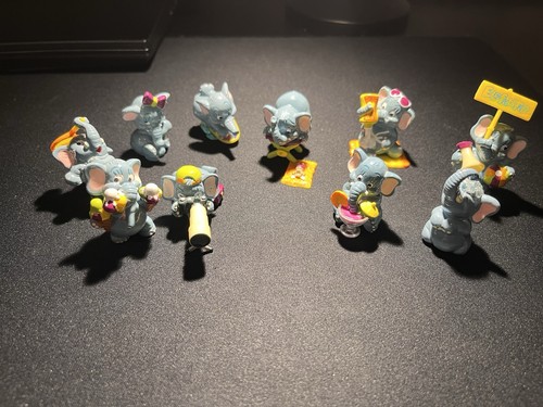 Elefantao kinder sorpresa - -,