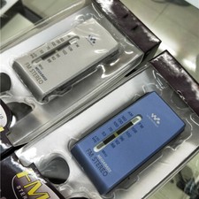 SRF-S84 Radio FM/AM radio