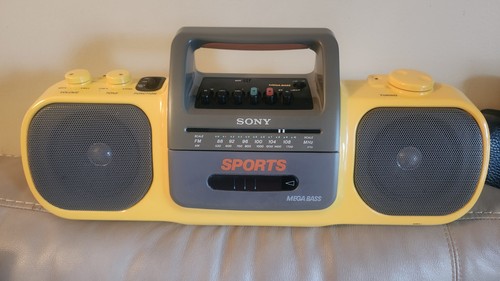 Vintage sony sports - sony,