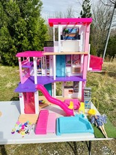 Casa delle bambole BARBIE