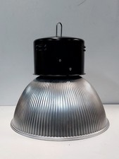 LAMPADA A SOSPENSIONE A CAMPANA Da Capannone  INDUSTRIALE mai Usata