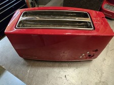 Grande tostapane aiuto