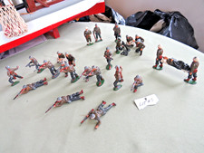 LOTTO 25+ SOLDATINI GIOCATTOLO