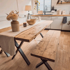 Tavolo da pranzo rustico in legno massello con panca + x gambe in metallo a forma di croce