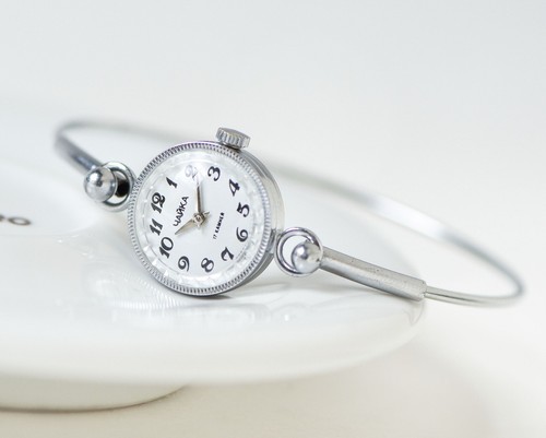 Orologio cocktail tonalità