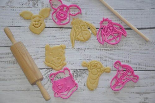 Tagliabiscotti disney winnie - -,