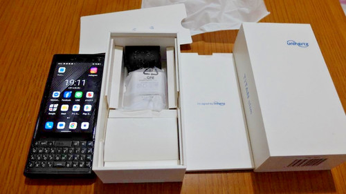 Smartphone unihertz titan - smartphone, slim