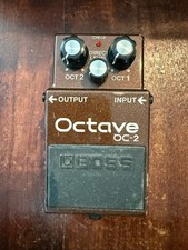 Boss Octave OC-2 Pedale per