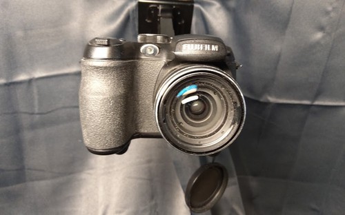 Fujifilm finepix series - s,