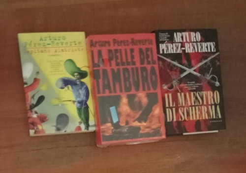 Libri arturo perez - arturo,