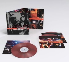 Oasis Familiar to Millions