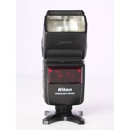 Nikon usato 600 flash - nikon,