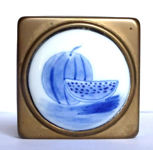 Scatola ottone con - in,
