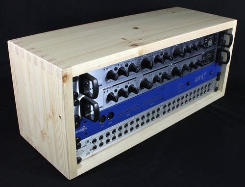 Box giunto legno massello - legno, di