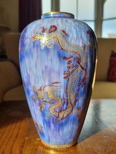 Vaso Wedgwood Dragon Lustre
