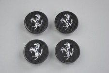 Coprimozzo in carbonio Ferrari