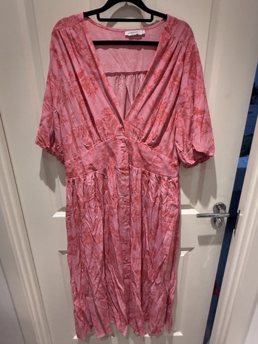 Abito estivo midi rosa