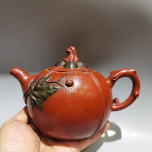 Yixing teapot set tea kettle - tea,