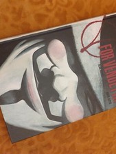 V FOR VENDETTA Alan Moore David Lloyd grafic novel ed. Lion Vertigo. Anno 2012